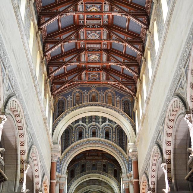 Albert Basilique Notre-Dame De Brebières vue de la nef © Somme Tourisme - C.Pegard