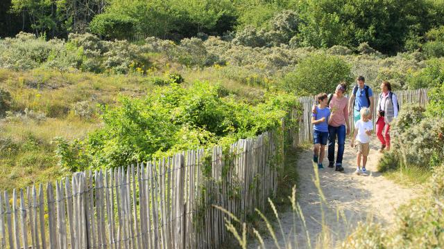 Ambleteuse _ Dunes de la Slack _ Caroline Géneau, guide nature - © CRTC Hauts-de-France – AS Flament