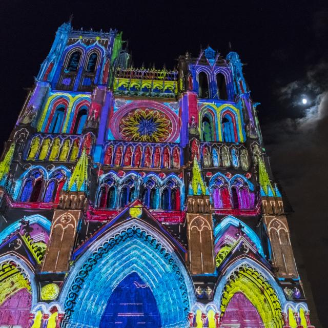 Northern France _ Amiens _ Notre Dame Cathedral _ Chroma ©CRTC Hauts-de-France_Nicolas Bryant