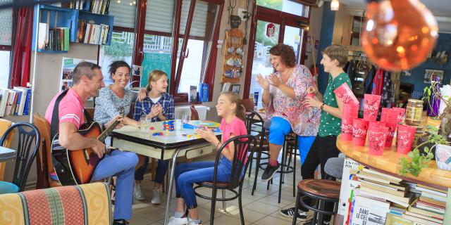 Bruay-la-Buissière _ Bookkafé _ Bistrot littéro-solidaire © CRTC Hauts-de-France - AS Flament