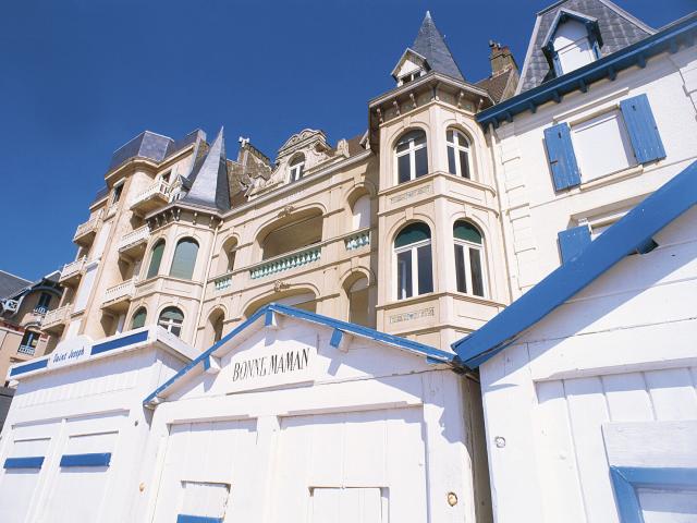 Cabines De Plage Et Façades De Villas De Wimereux© Crtc Hauts De France Pascal Morès