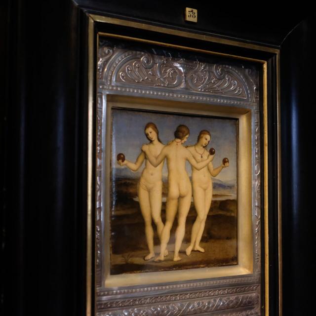 Chantilly _ musée Condé _ Raphaël : les trois Grâces © CRTC Hauts-de-France - Jean-Luc Verbrugghe