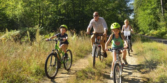 Northern France _ Compiègne Forest _ Saint-Jean-aux-Bois _ cycle route © CRTC Hauts-de-France - Hervé Hughes