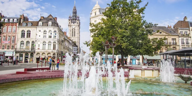 Douai La Place D'armes Crt Hauts De France Ariane Fornia