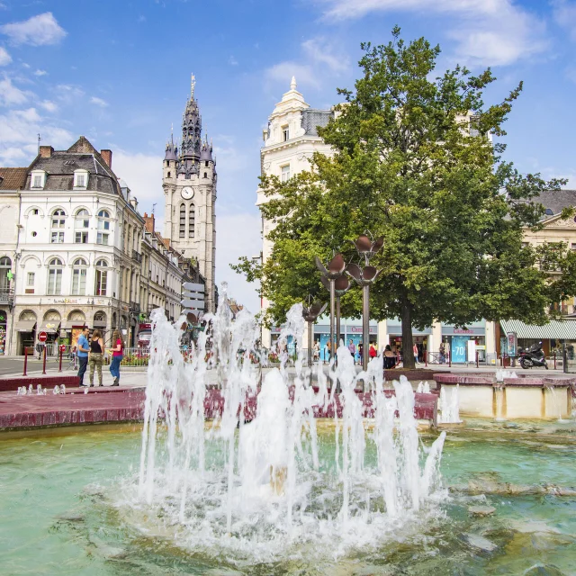 Douai La Place D'armes Crt Hauts De France Ariane Fornia