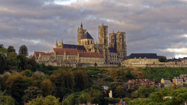 Laon_ Cathédrale Notre-Dame de style gothique © Hemis.fr - René Mattes