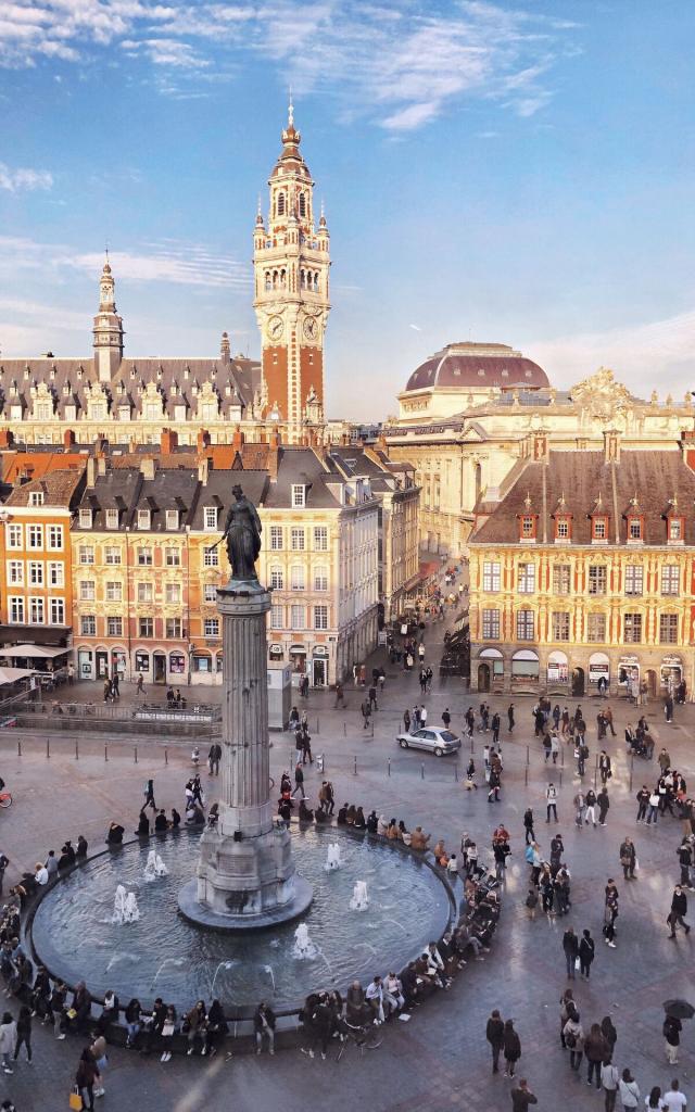 Lille _ Vue de la Grand Place © CRTC Hauts-de-France - Stéphanie Gheearert