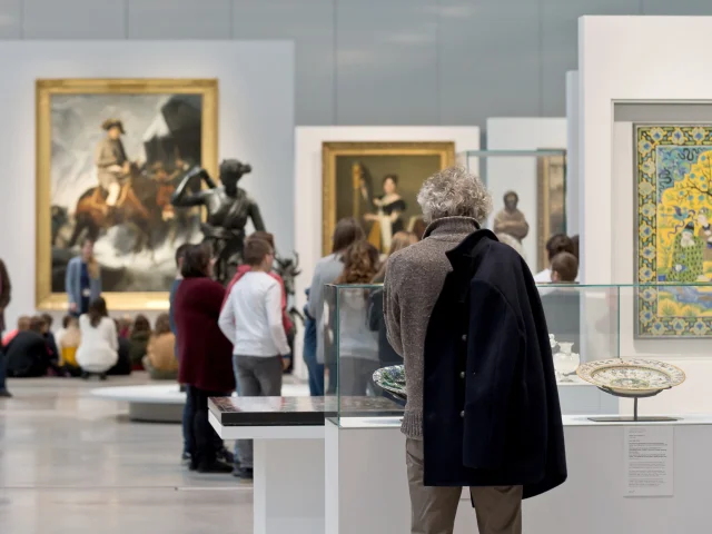 Ausstellungsraum im Museum Louvre-Lens, Copyright: Sanaa architectes - Catherine Mosbach paysagiste - Frédéric Iovino