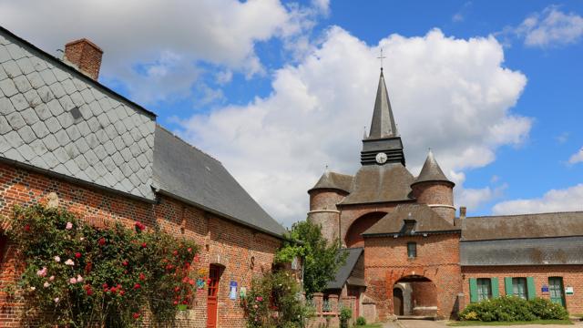 Parfondeval, Église Saint-Médard ©Office de Tourisme du Pays de Thiérache