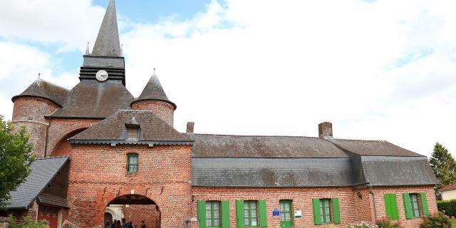 Parfondeval Église Saint Médard©crtc Hauts De France Office De Tourisme Du Pays De Thiérache (04)