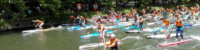 Wettrennen Stand-Up Paddle in Lille, Nordfrankreich. Copyright: le Grand Huit Jb Degandt