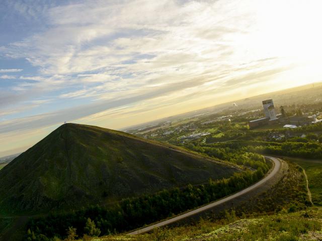 Loos-en-Gohelle, Terril de Loos-en-Gohelle ©CD62 - Yannick Cadart