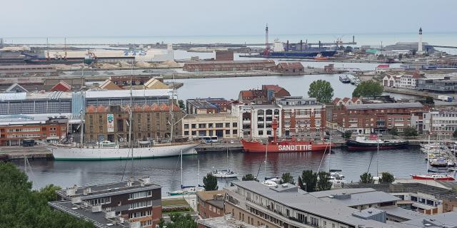 Dünkirchen, Blick auf den Hafen vom Glockenturm Saint-Eloi, Copyright CRTC Hauts-de-France - Maxime Truffaut