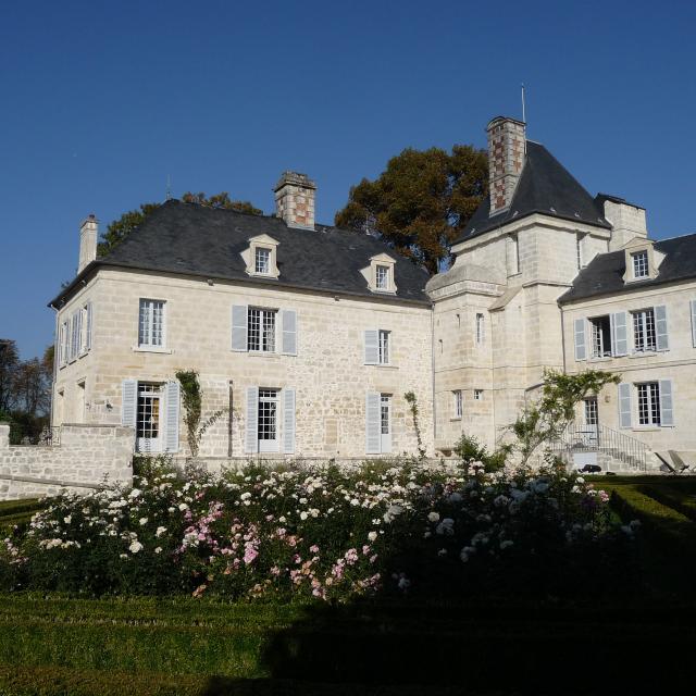 Jardin de la Muette_Façade Côté Buis Rosiers©jardin De La Muette