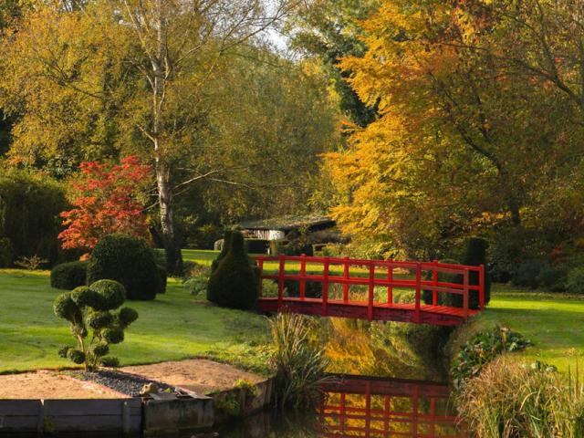 Bertaucourt-les-Thennes_ Jardin de la Lucine © Jacques Taquet