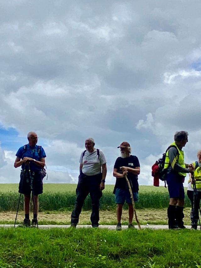 Via Francigena_Les Randonneurs @claire Decraene Arras Pays D'artois Tourisme