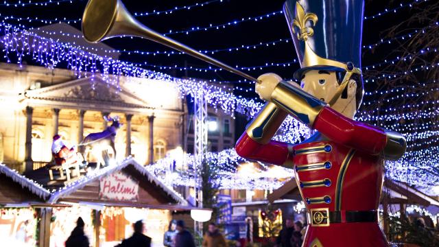 Saint Quentin_Marché de Noël© Crt Hauts de France - Benoît Guilleux