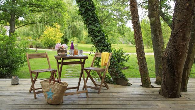 Noyan et Aconin - la Cressonniere - terrasse© CRTC Hauts-de-France – Anne Sophie Flament