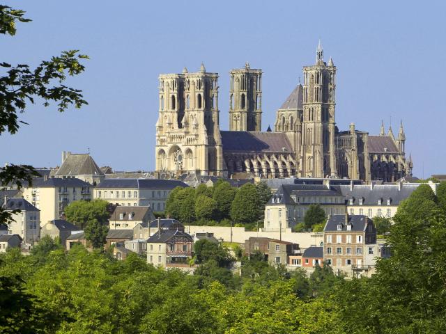 Laon _ cathédrale Notre-Dame © CRT Hauts-de-France - AS Flament