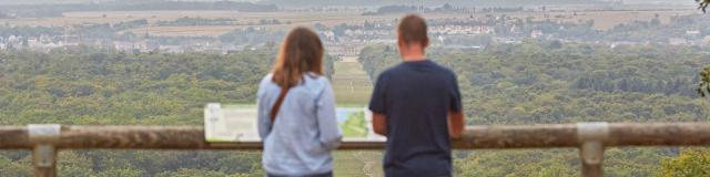 Compiègne Vue sur le château depuis l'allée des Beaux-Monts © Résonances film - Guillaume Chacun