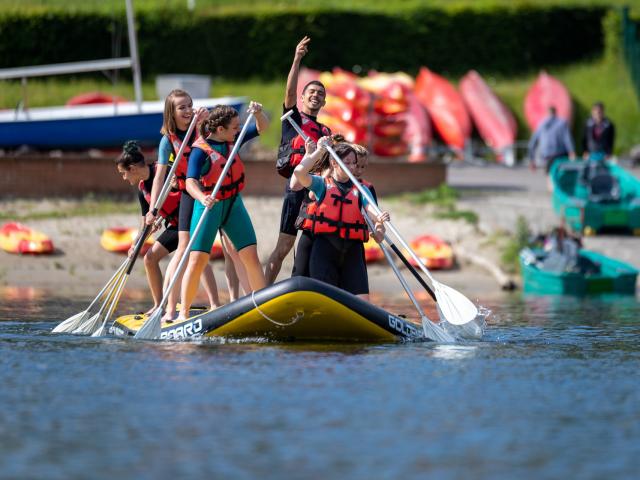 ValJoly - Paddle en famille sur le lac