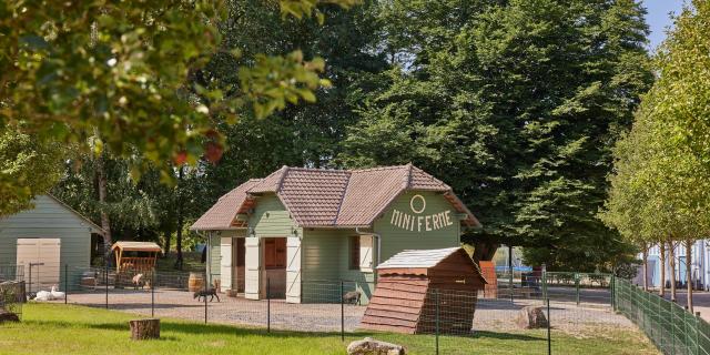 Aisne_Chamouille_Center Parcs_Le Lac d'Ailette_Ferme © Sander Baks