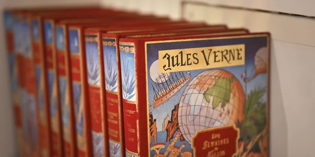 Nordfrankreich, Pierrefonds Chambre D'hotes Il Etait Une Fois Livres De Jules Verne