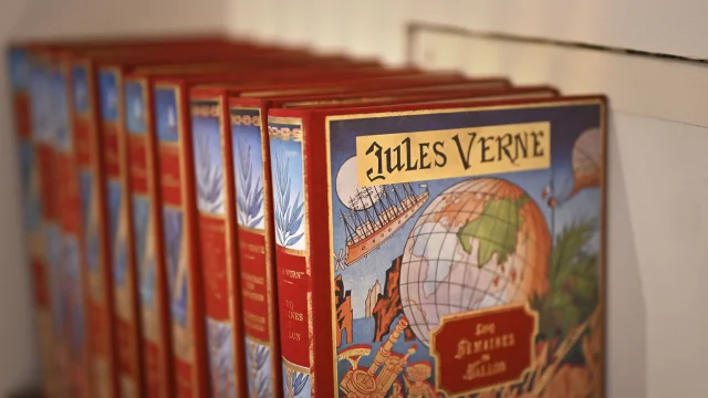 Nordfrankreich, Pierrefonds Chambre D'hotes Il Etait Une Fois Livres De Jules Verne