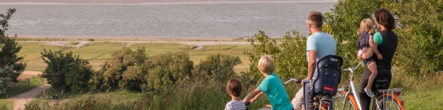 Saint Valery Sur Somme Famille A Velo Nicolas Bryant