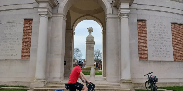 Cimetière militaire du Faubourg d'Amiens